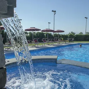 https://park-hotel-la-pineta.it-tuscanyhotel.com