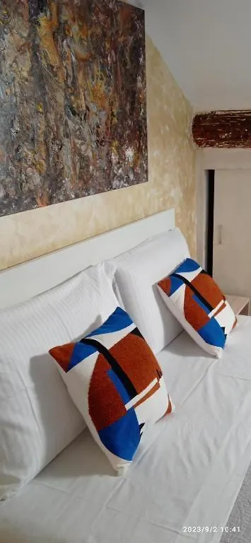 Hotel Dimora Storica Mediolan 0*,